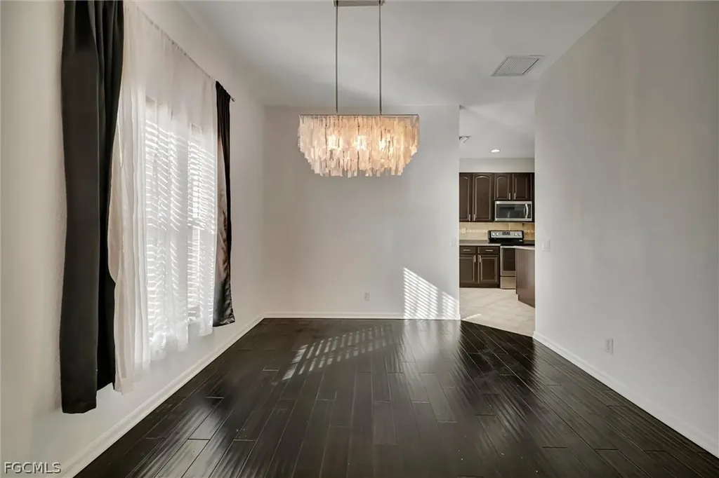 8860 Falcon Pointe Loop Fort Myers FL 33912