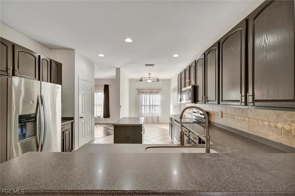 8860 Falcon Pointe Loop Fort Myers FL 33912