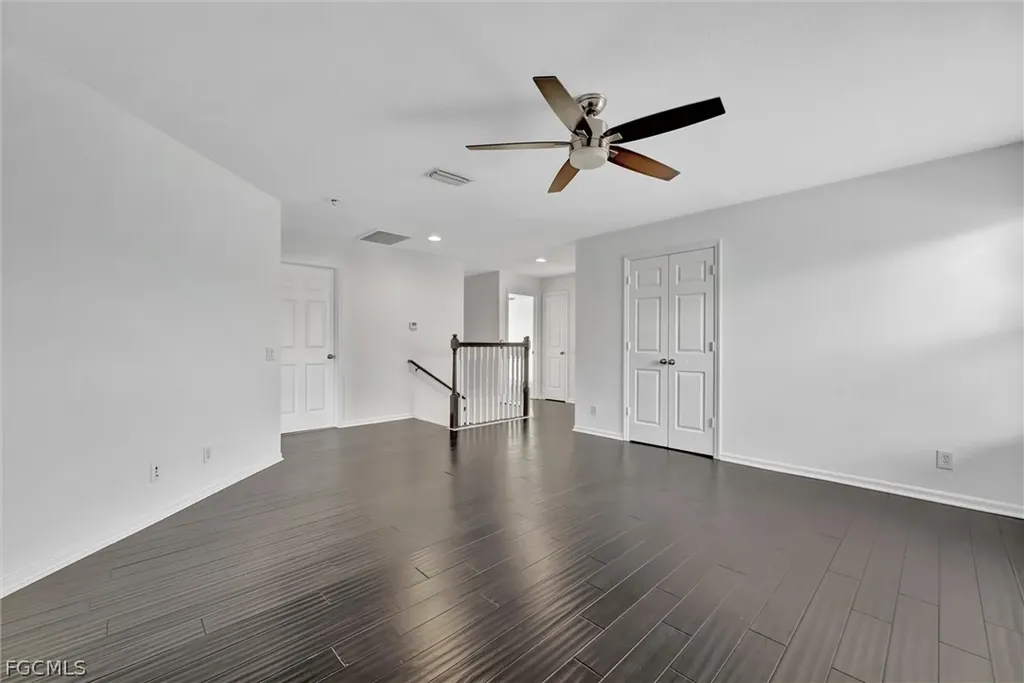 8860 Falcon Pointe Loop Fort Myers FL 33912