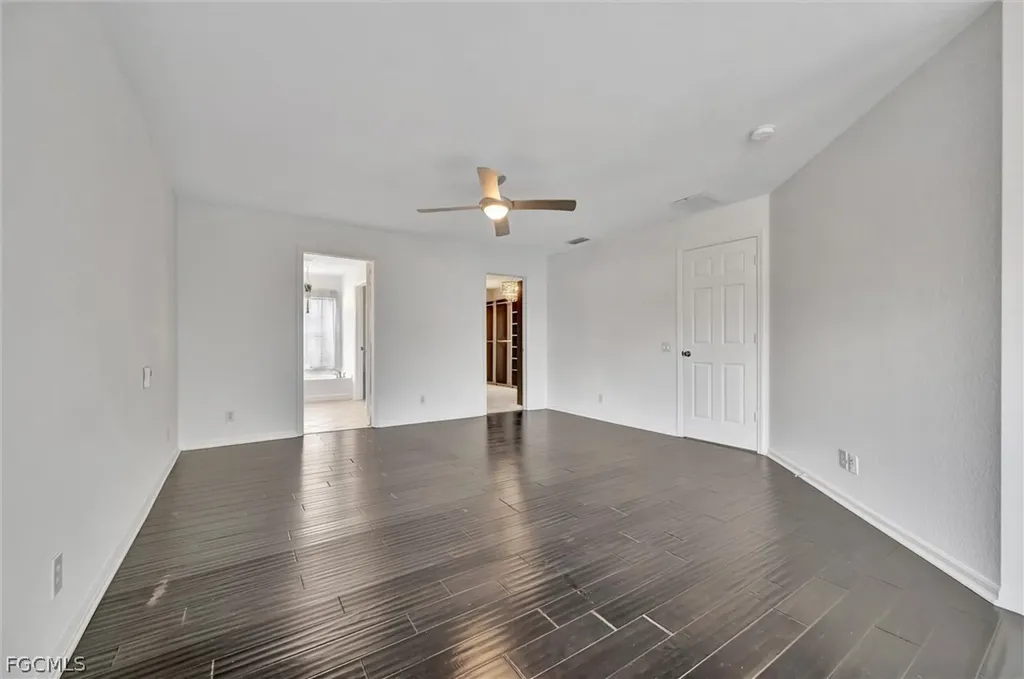 8860 Falcon Pointe Loop Fort Myers FL 33912