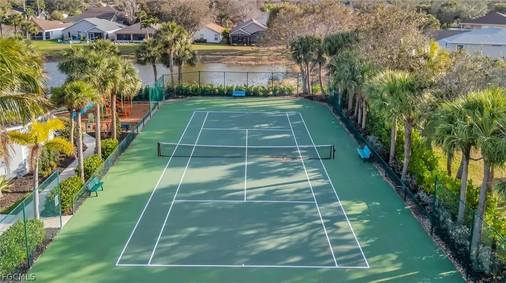 8860 Falcon Pointe Loop Fort Myers FL 33912