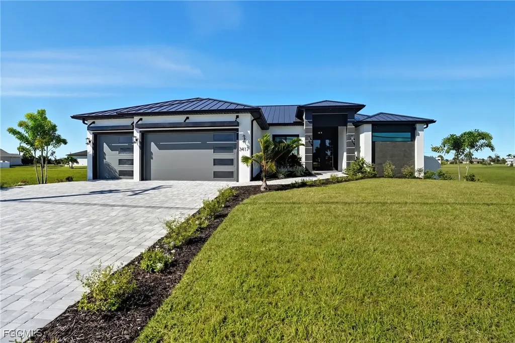 3417 Gulfstream Parkway Cape Coral FL 33993