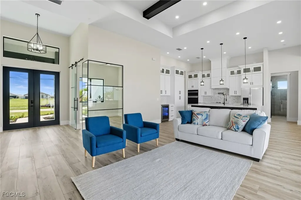 3417 Gulfstream Parkway Cape Coral FL 33993