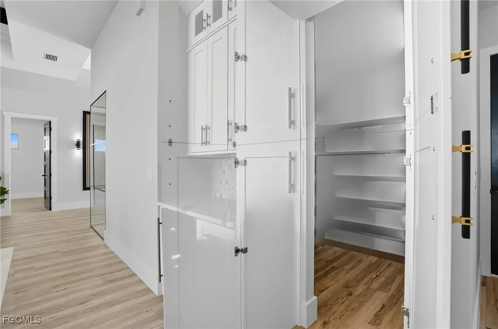 3417 Gulfstream Parkway Cape Coral FL 33993