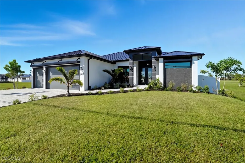 3417 Gulfstream Parkway Cape Coral FL 33993