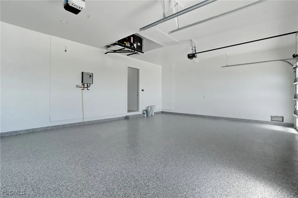 3417 Gulfstream Parkway Cape Coral FL 33993