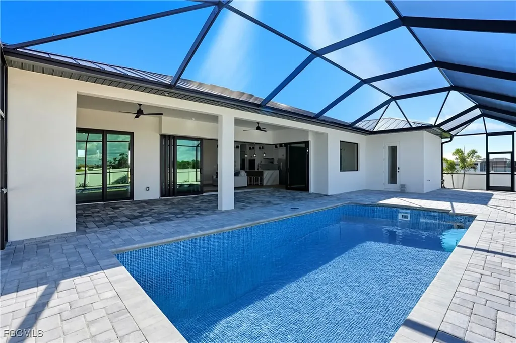 3417 Gulfstream Parkway Cape Coral FL 33993