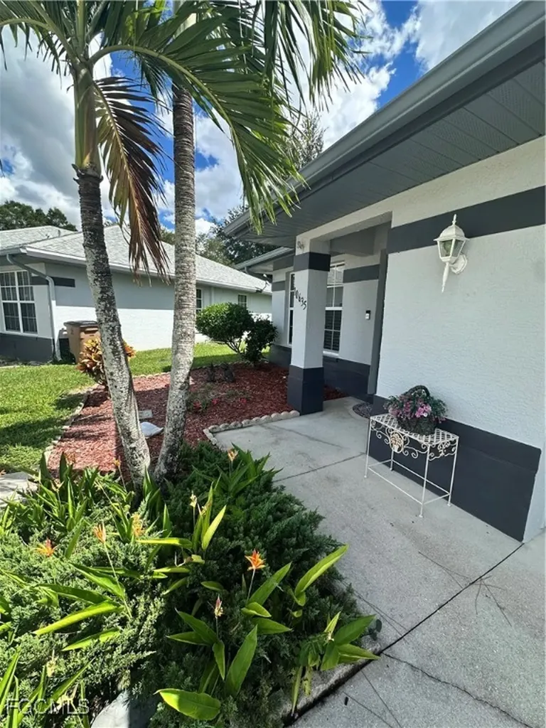 10635 Windsmont Court Lehigh Acres FL 33936