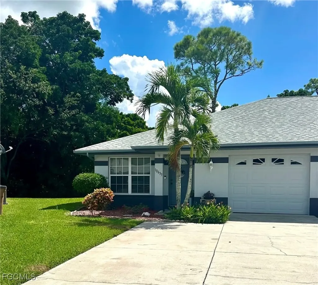 10635 Windsmont Court Lehigh Acres FL 33936