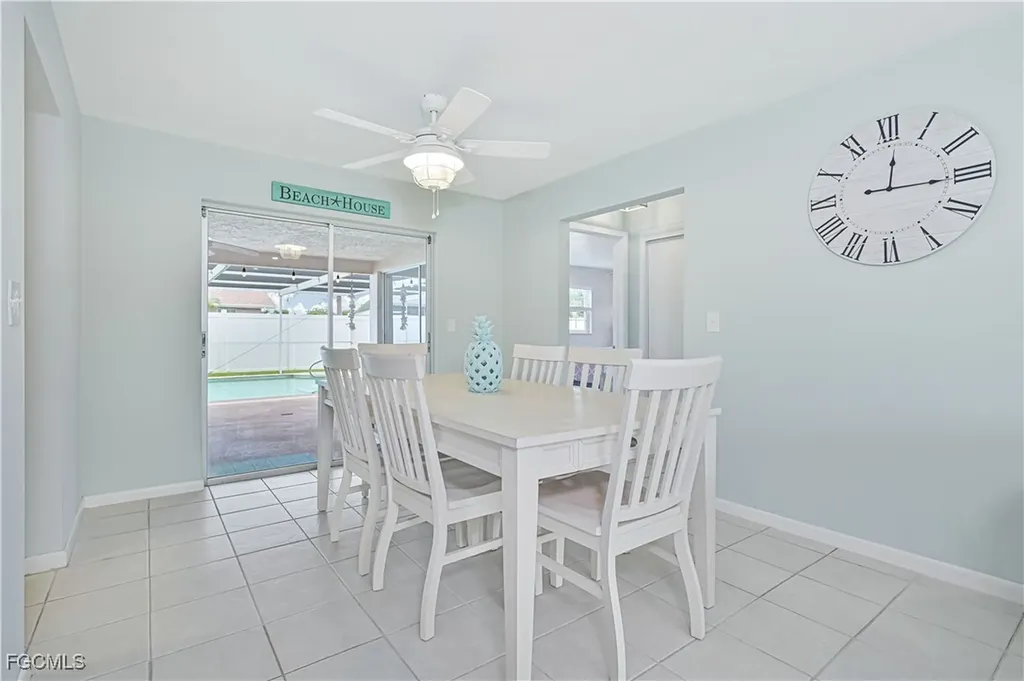 1462 N Larkwood Square Fort Myers FL 33919