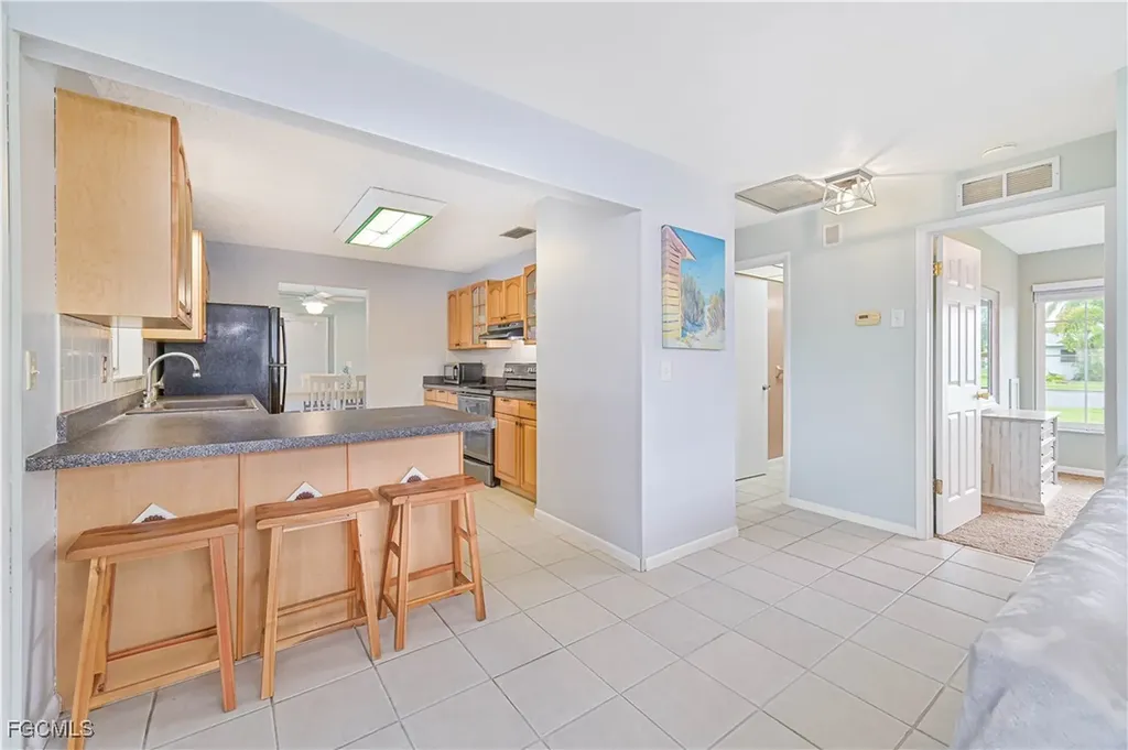 1462 N Larkwood Square Fort Myers FL 33919
