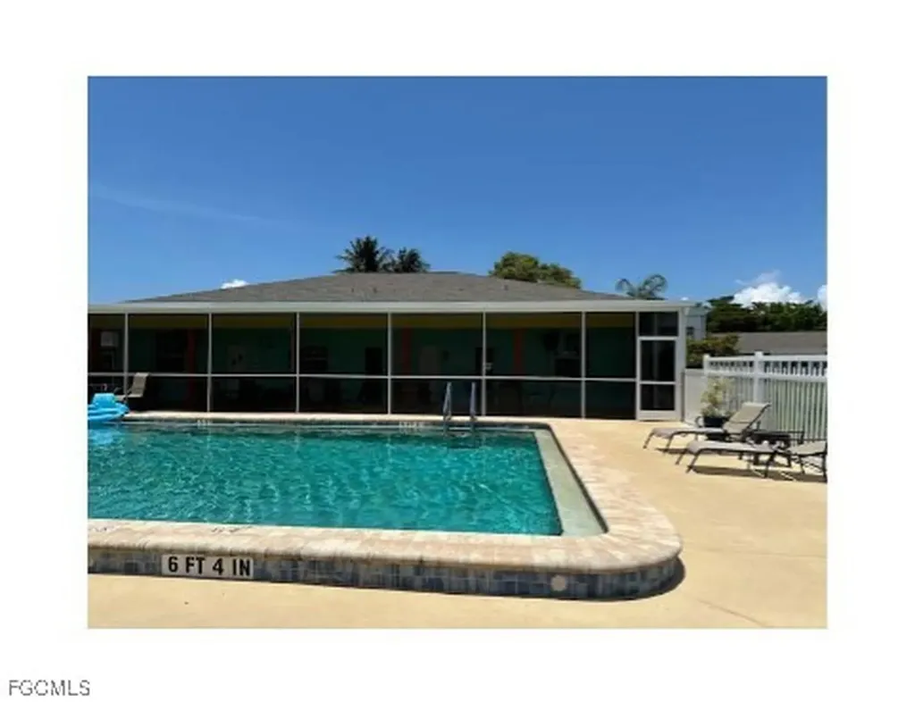 1374 Bunker Way Fort Myers FL 33919