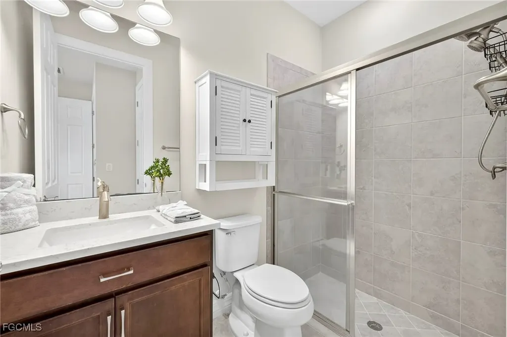 11283 Thurston Chase Fort Myers FL 33913