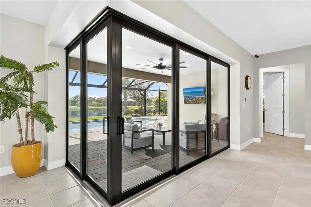 11283 Thurston Chase Fort Myers FL 33913