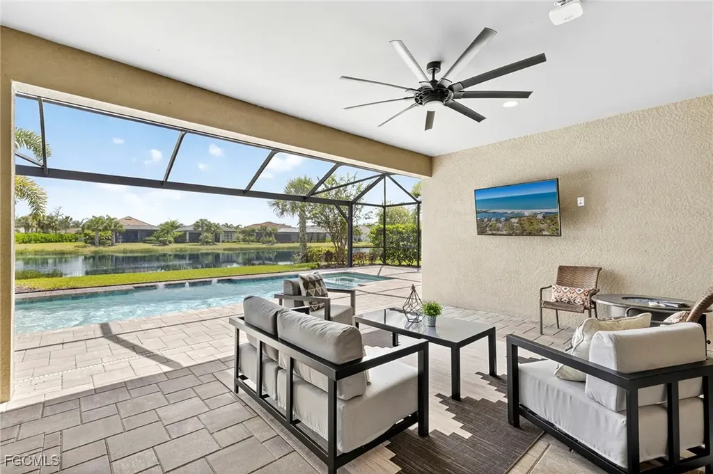 11283 Thurston Chase Fort Myers FL 33913