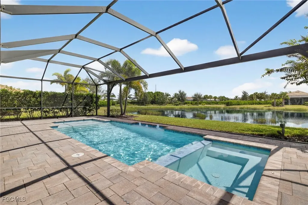 11283 Thurston Chase Fort Myers FL 33913