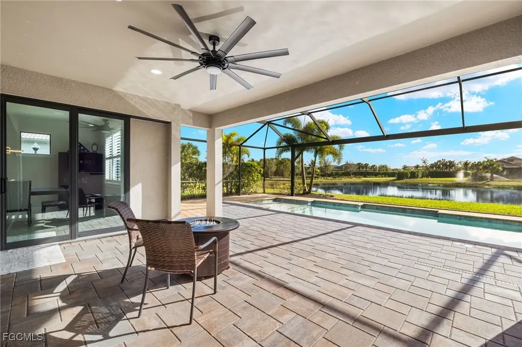 11283 Thurston Chase Fort Myers FL 33913