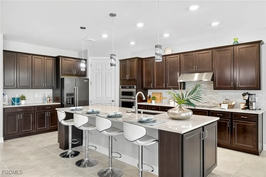 11283 Thurston Chase Fort Myers FL 33913