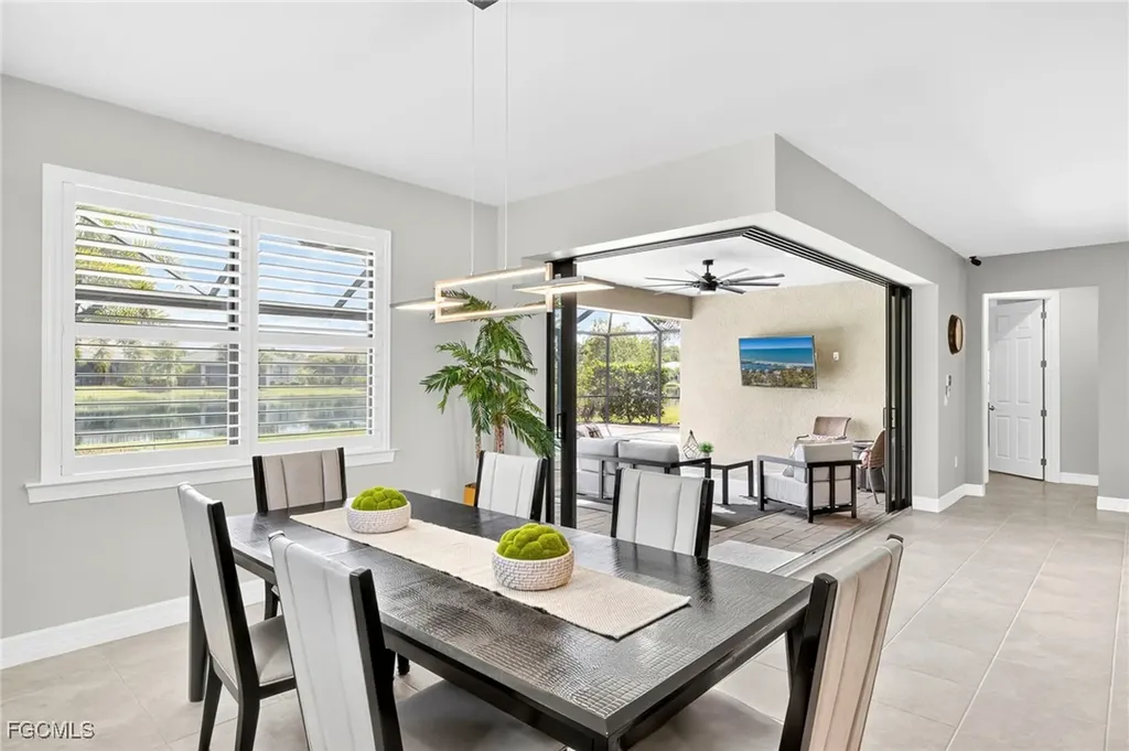 11283 Thurston Chase Fort Myers FL 33913