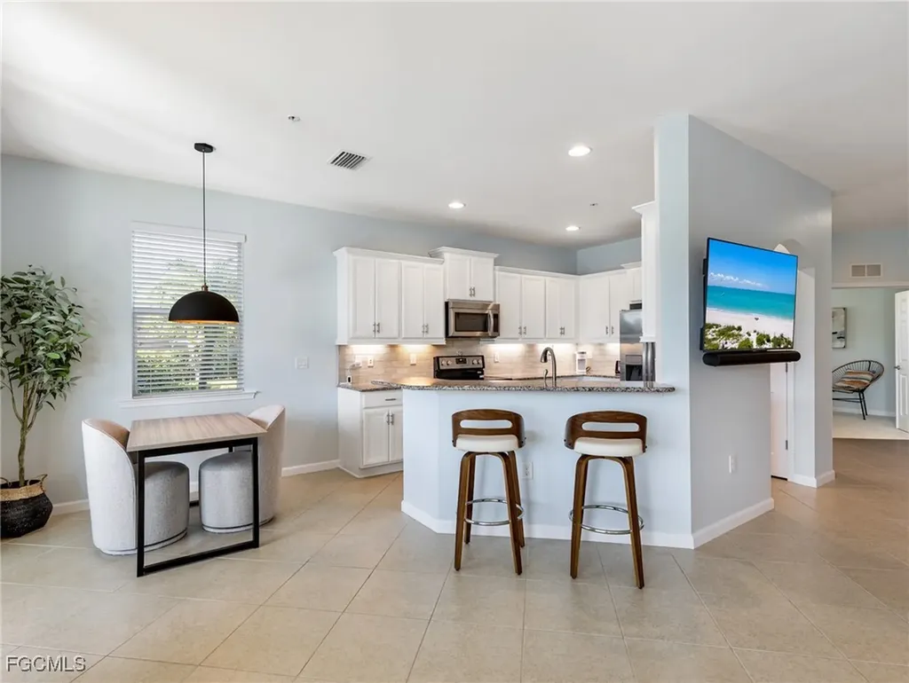 10260 Glastonbury Circle Fort Myers FL 33913