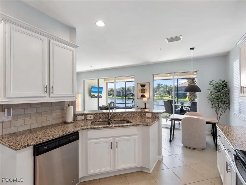10260 Glastonbury Circle Fort Myers FL 33913