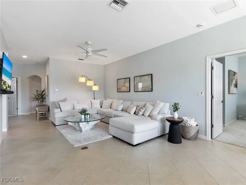 10260 Glastonbury Circle Fort Myers FL 33913