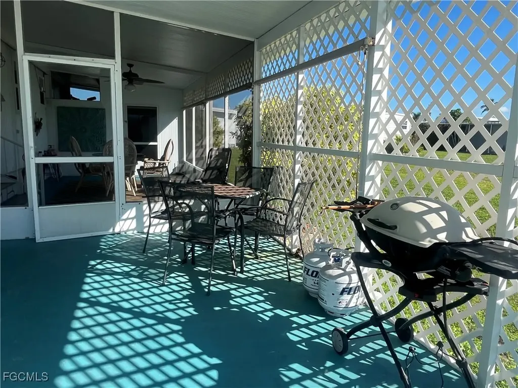 3142 Mercury Lane North Fort Myers FL 33903