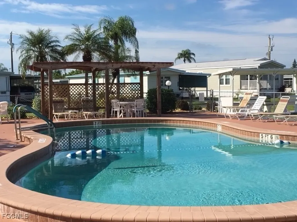 3142 Mercury Lane North Fort Myers FL 33903