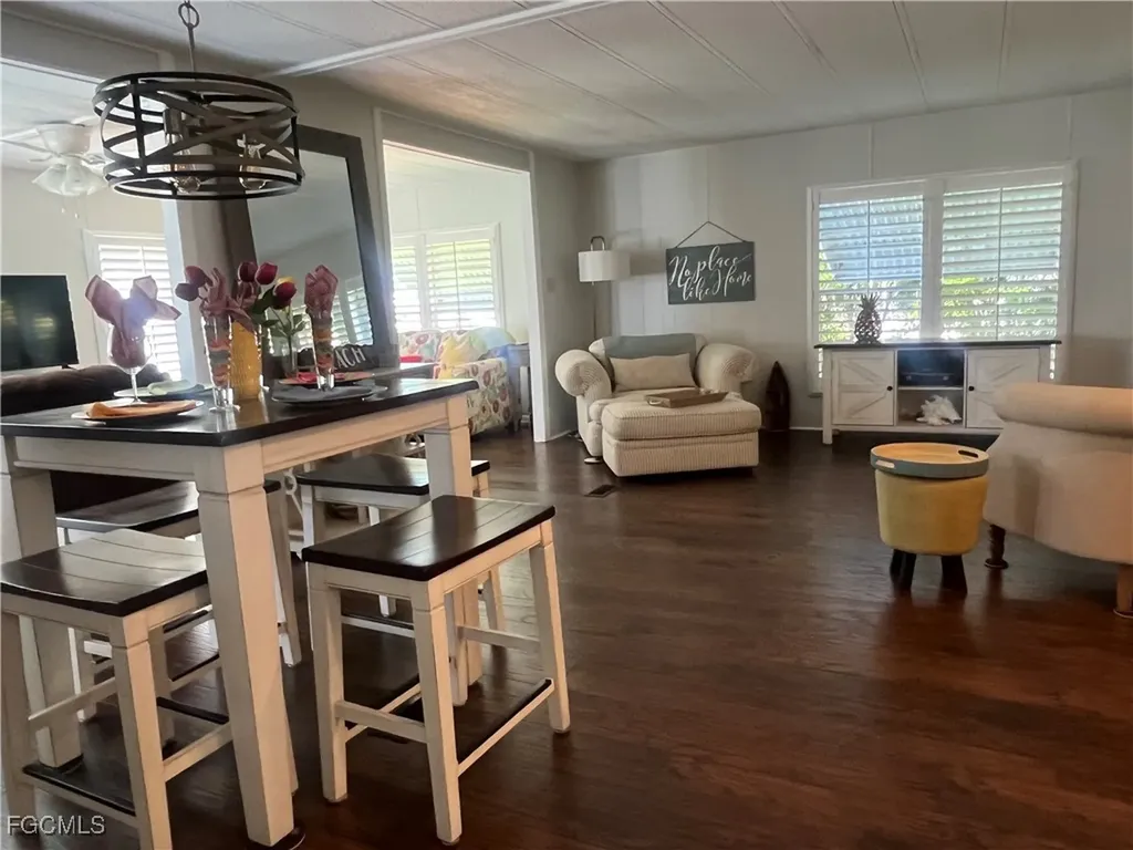 3142 Mercury Lane North Fort Myers FL 33903