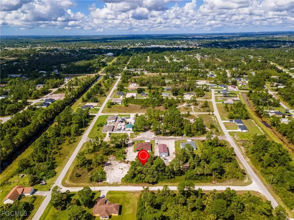 626 Bond Avenue S Lehigh Acres FL 33974