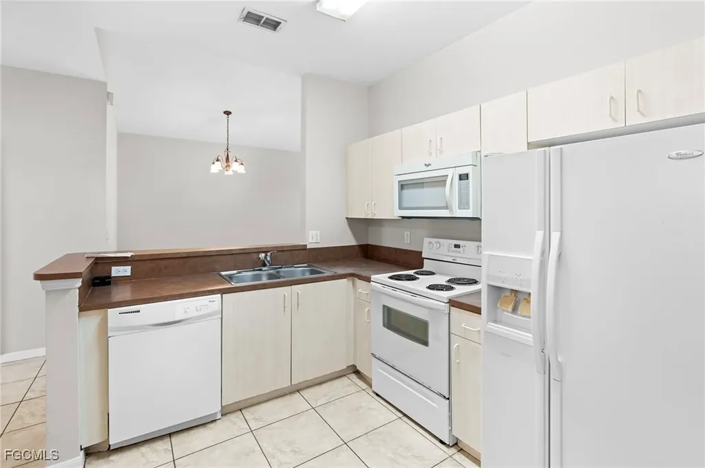4191 Bellasol Circle Fort Myers FL 33916