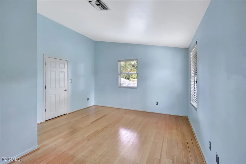 8297 San Marcos Fort Myers FL 33919