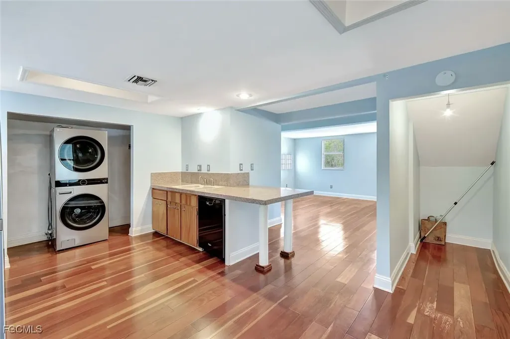 8297 San Marcos Fort Myers FL 33919