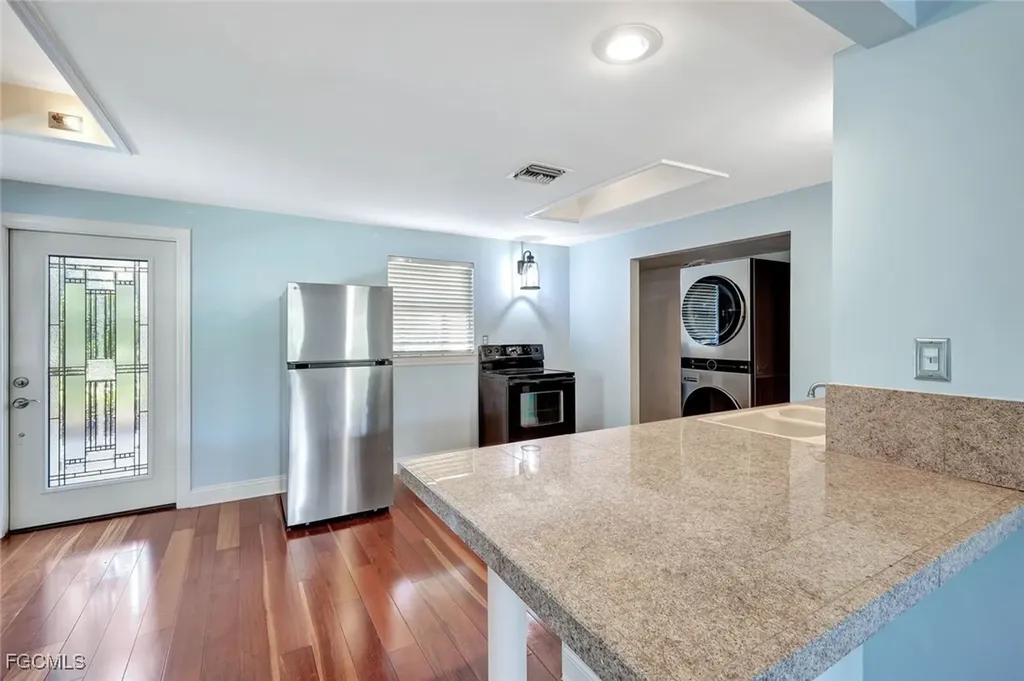 8297 San Marcos Fort Myers FL 33919