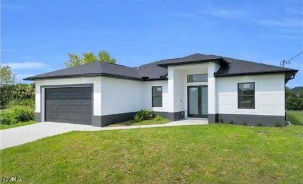 607 Columbus Avenue Lehigh Acres FL 33972