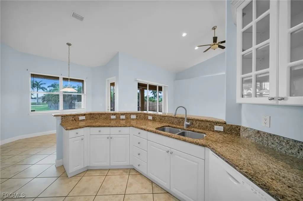 621 NW 37th Avenue Cape Coral FL 33993