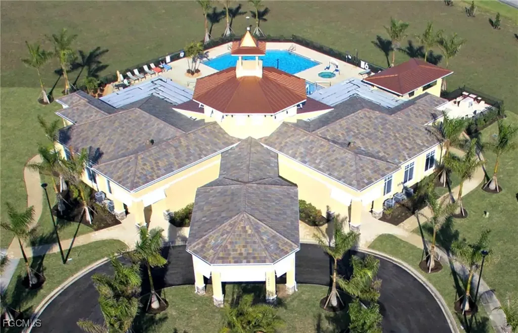 2065 Summersweet Drive Alva FL 33920