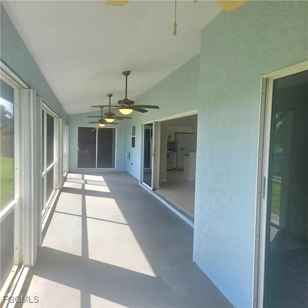 3315 SW 8th Court Cape Coral FL 33914