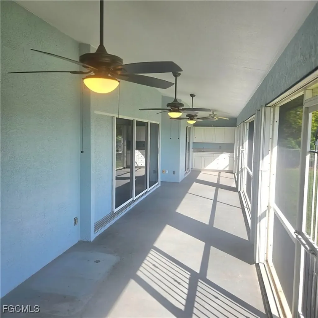 3315 SW 8th Court Cape Coral FL 33914