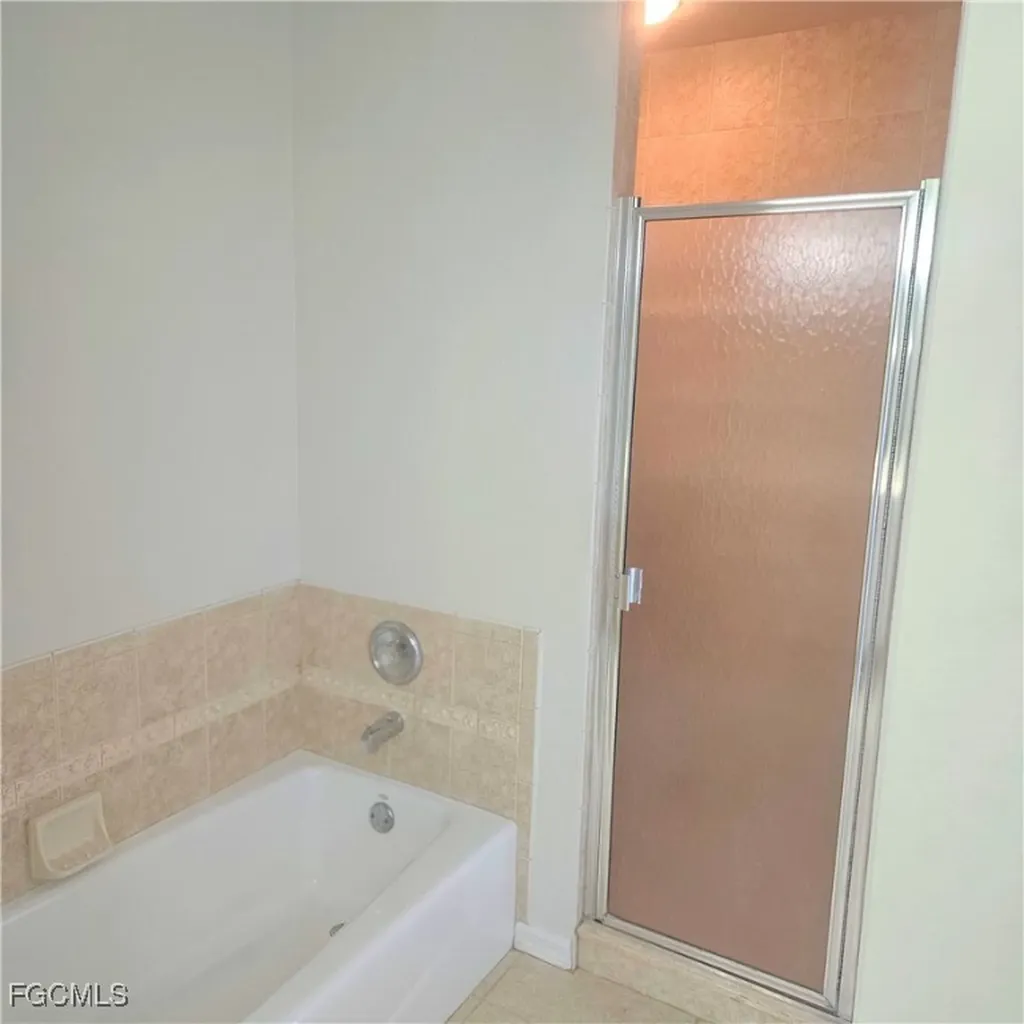 3315 SW 8th Court Cape Coral FL 33914