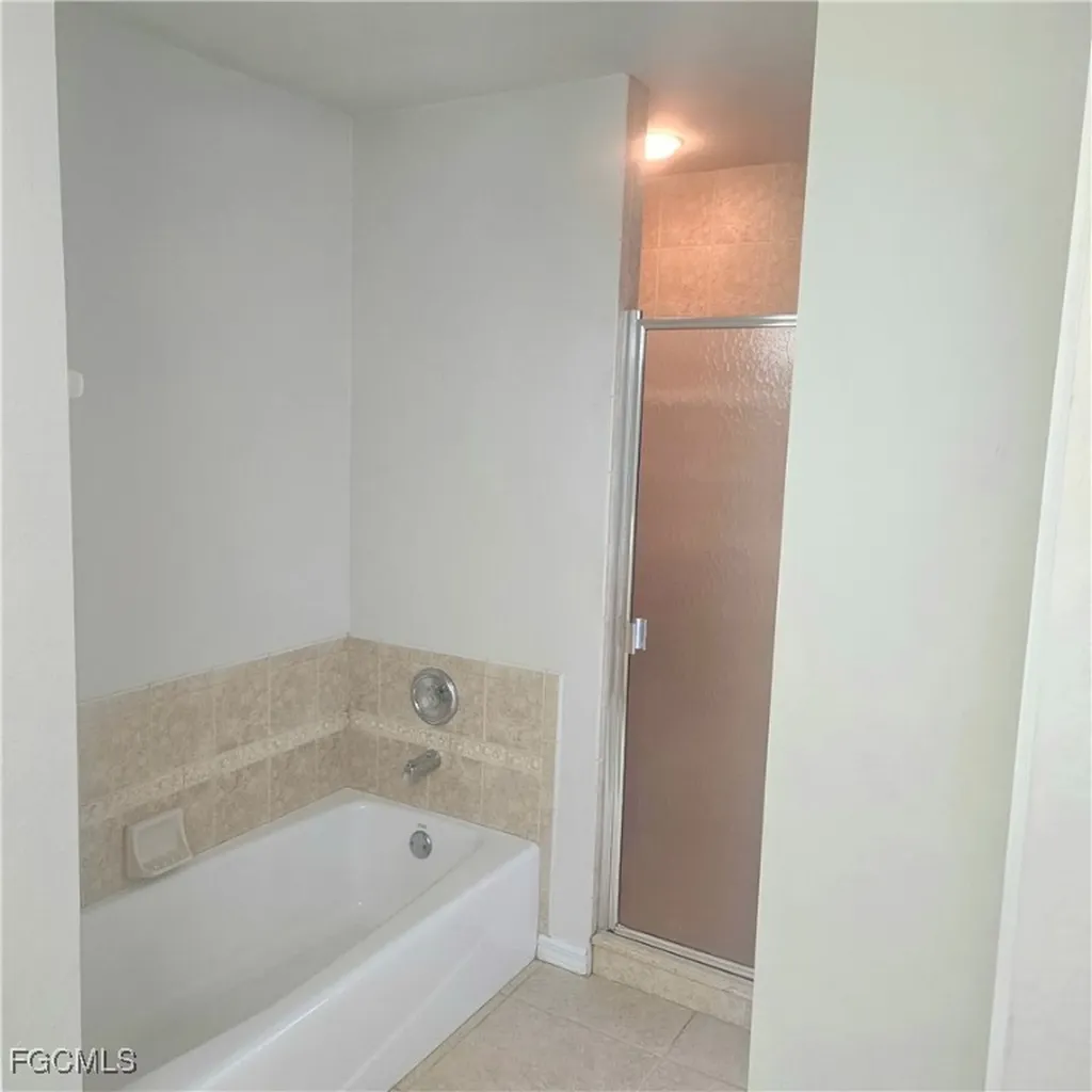 3315 SW 8th Court Cape Coral FL 33914