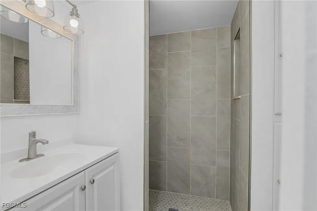 5675 Pine Island Road NW Bokeelia FL 33922