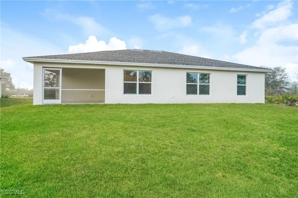 2704 23rd Street W Lehigh Acres FL 33971