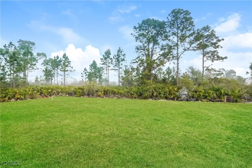 2704 23rd Street W Lehigh Acres FL 33971