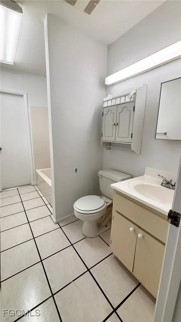 2426 NE 23rd Avenue Cape Coral FL 33909