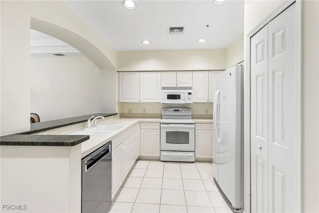 11110 Harbour Yacht Court Fort Myers FL 33908