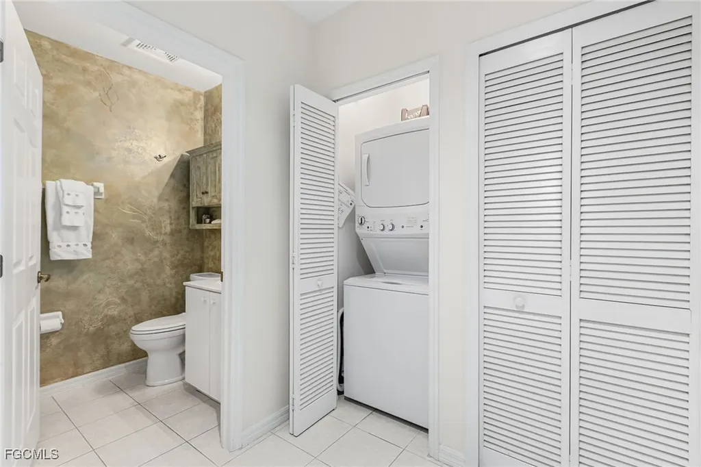 11110 Harbour Yacht Court Fort Myers FL 33908