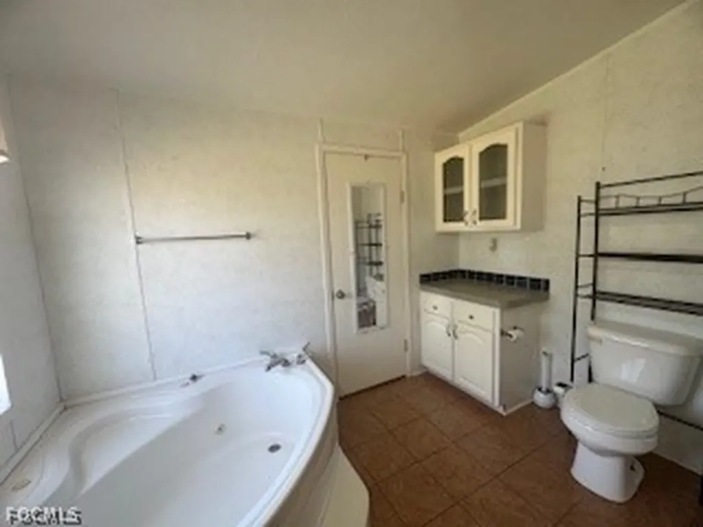 1086 Pine Avenue Moore Haven FL 33471