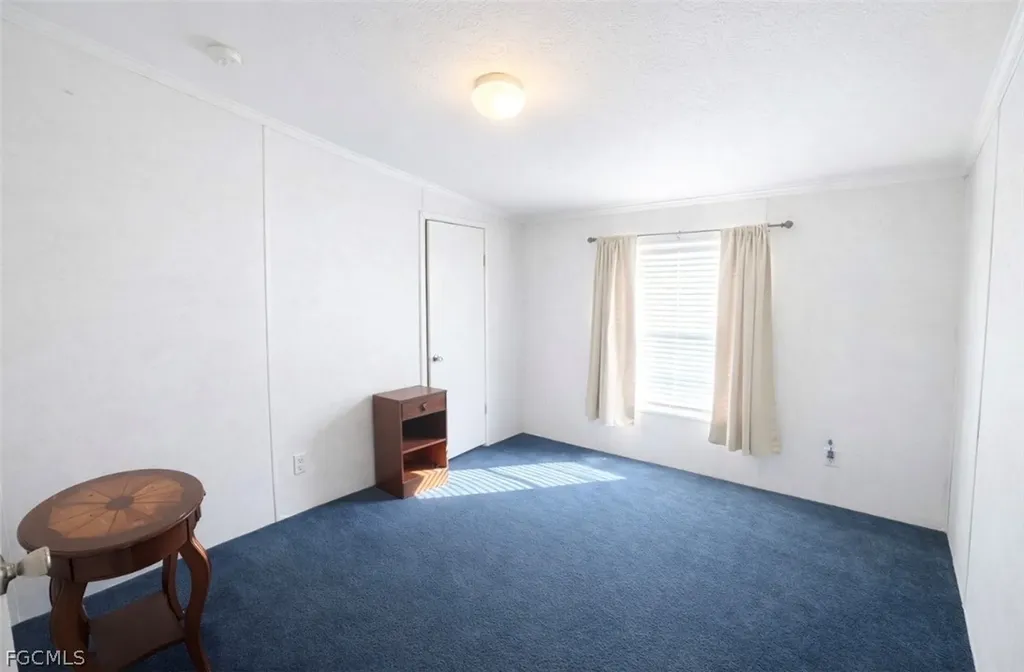 1086 Pine Avenue Moore Haven FL 33471