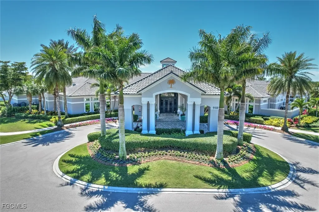 9104 Shadow Glen Way Fort Myers FL 33913